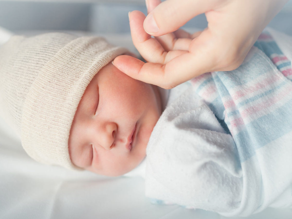 Votre Bebe Ne Dort Pas Avez Vous Songe A Rencontrer Une Specialiste Du Sommeil Bebesoon